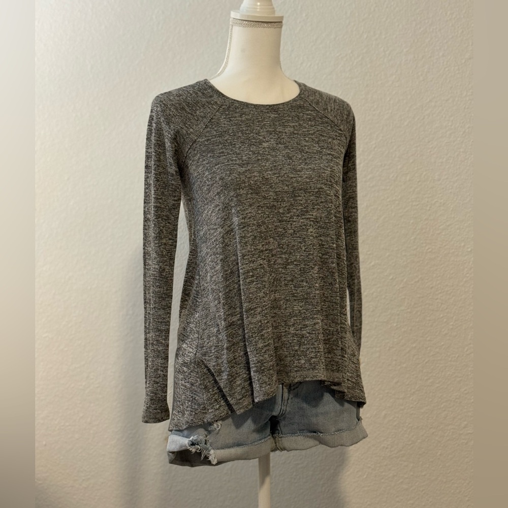 Hollister Gray Long Sleeve Top